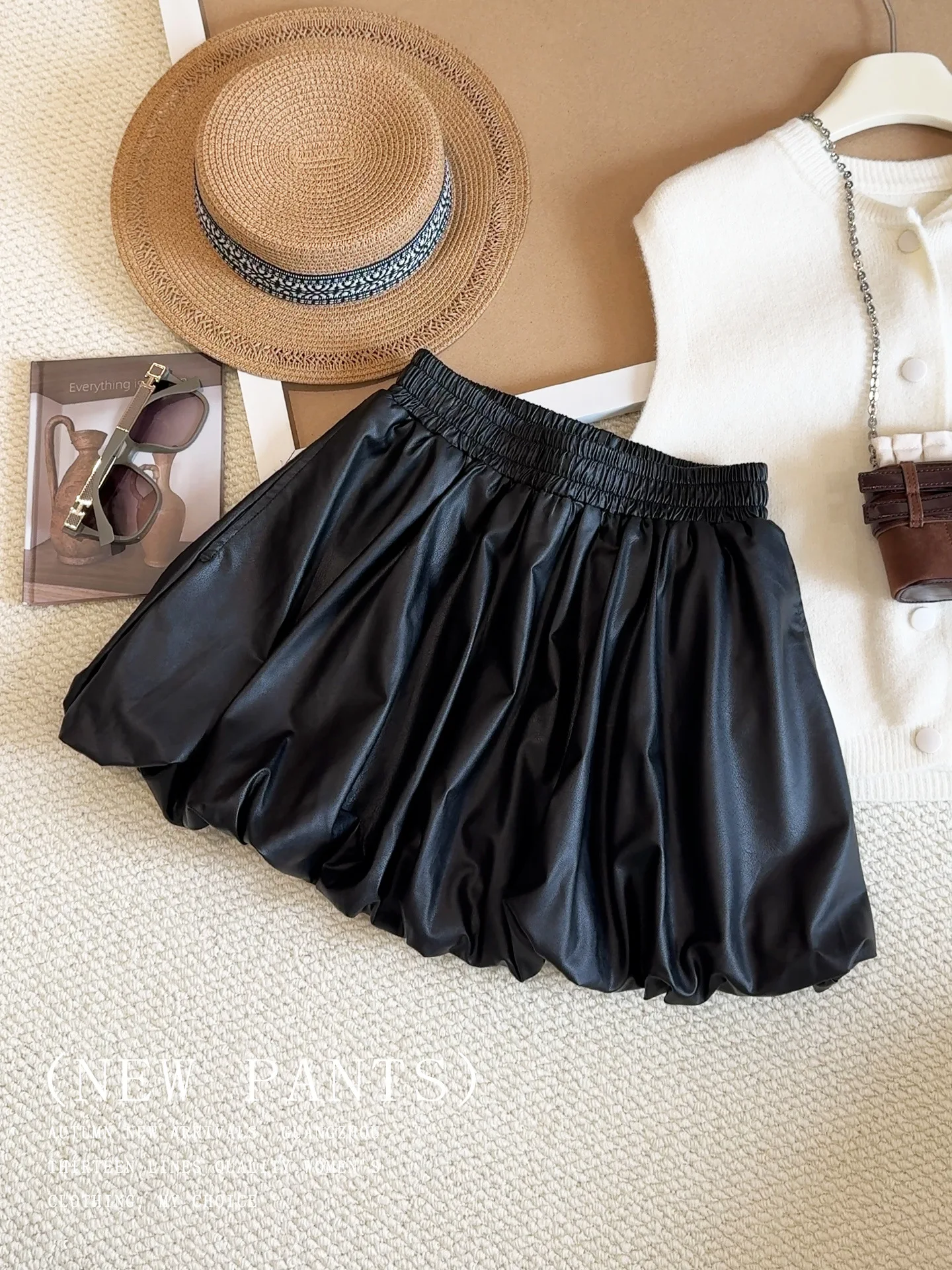 PU leather skirt flower bud short skirt women's half body skirt autumn versatile slimming high waist A-line skirt fluffy skirt