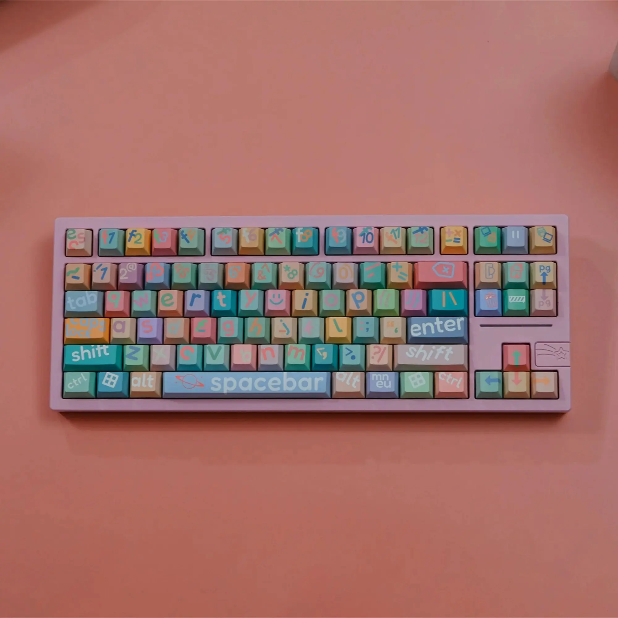 

Разноцветные колпачки для клавиш с шрифтом, 151 клавиши, колпачки для клавиш из ПБТ, профиль CHERRY DYE-SUB для переключателя MX, механическая клавиатура с раскладкой ISO ANSI