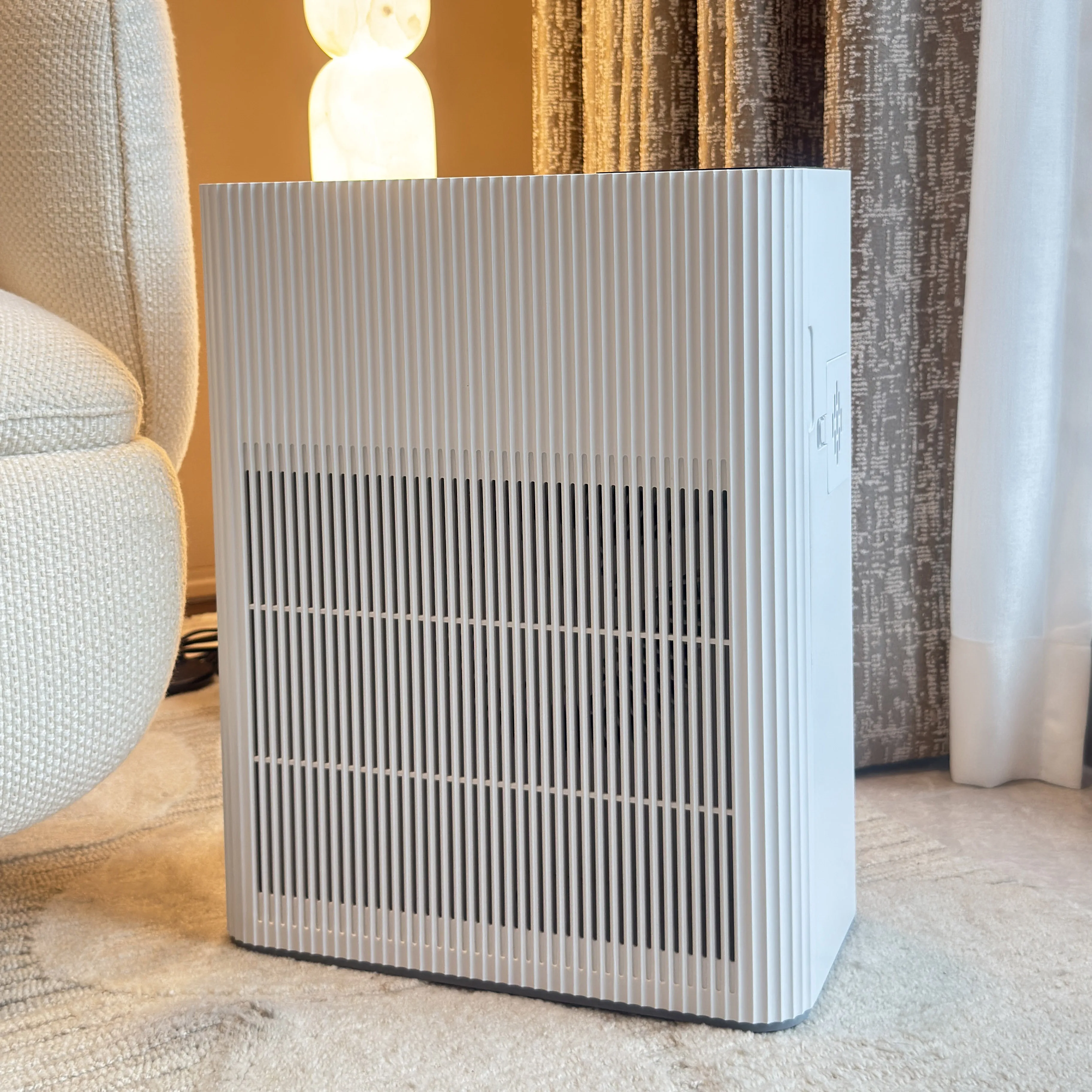 HEPA H13 Activated Carbon Air Purifier with Smart Sensors & Quiet Operation for House hold Use Mini Desktop Model
