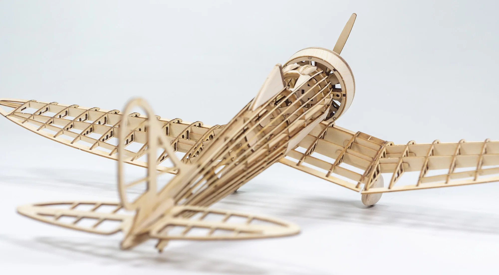 Echte Falke a5m 96 träger basierte Kampf waage antike Flugzeuge Holz solide DIY Montage Modell Set Holz spielzeug Ornamente Kinder geschenk – Detail 9