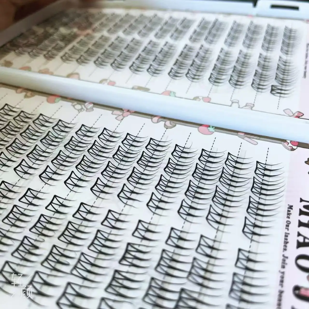 MIAOJIE Duże Kępki Sztucznych Rzęs w Stylu Koreańskim, Gęste, Komiksowe, Idealne do Makijażu dla Dziewczyn, Powiększające