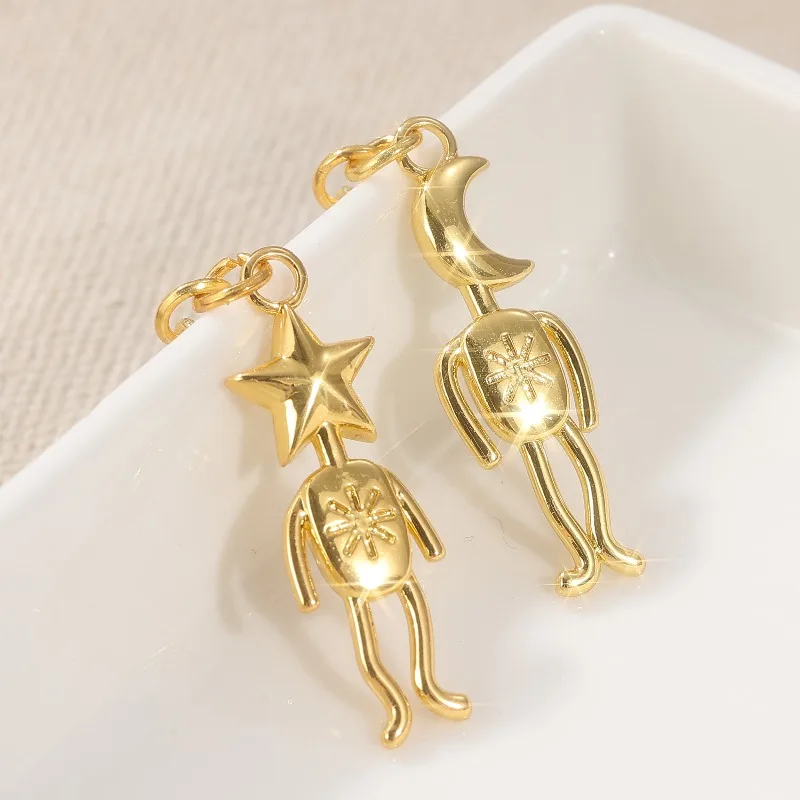 Vintage Silver Color Star Moon Dangle Women's Earrings Creativity Metal Hand Carving Daily Wear