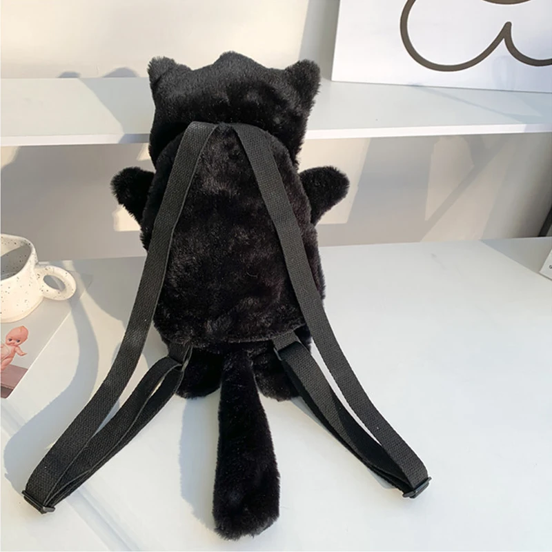 Skull Plush Backpack Gothic Water Bottle Bag Goth Doll Backpack Female Winter Furry Bag Skull Shape Bag Skeleton Birthday Gift