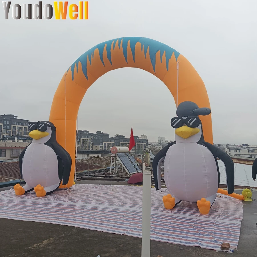 Arco inflável do pinguim para a piscina, a porta da porta da atividade, usada