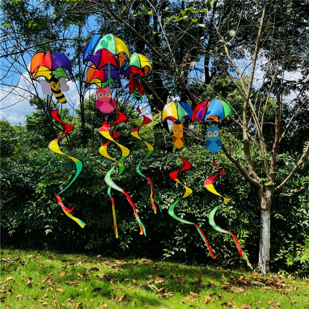 Pendentif parapluie de dessin animé coloré, tissu suspendu non toxique et plastique, bande de vent de Parachute colorée Vintage, moulin à vent rotatif
