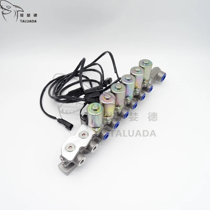 TALUADA Excavator Parts Komatsu Solenoid Valve Group 2076071311 207-60-71311 for PC300-7 PC300-8 Solenoid Valve