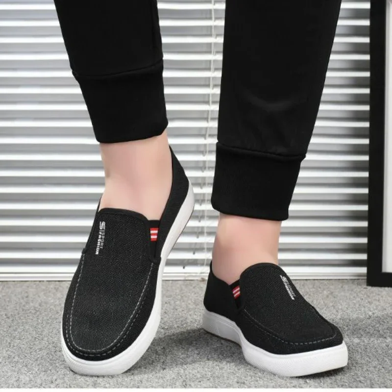 Scarpe Casual da uomo piattaforma con suola morbida scarpe da uomo con suola spessa scarpe di tela da lavoro leggere antiscivolo resistenti all'usura Casual