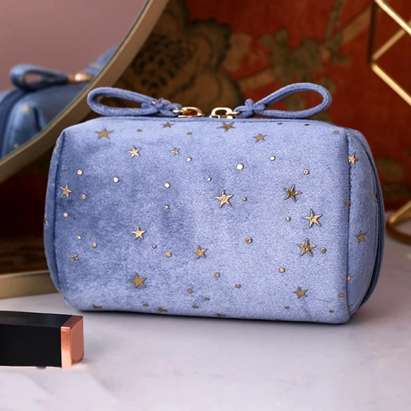 

Girl Velvet Makeup Bag Organizer Soft Girl Lipstick Storage Bag Women Toiletry Beauty Make Up Case Pouch Portable Cosmetic Bag