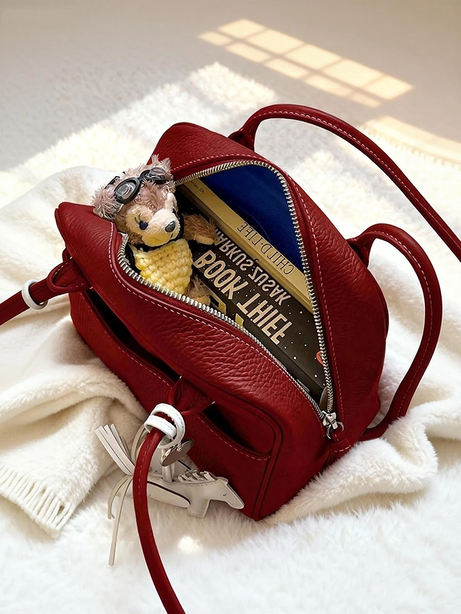 

Red Leather Tote Bag Women's 2025 New Luxury Commuter Handbag Single oulder Bag Bowling Bag Rectangular ape Zipper Closure