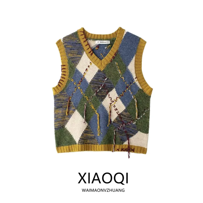 

2024 Autumn Winter New Women's Diamond Pattern Color Blo Print Svel Knitted Vest Versatile V Ne Regular Length