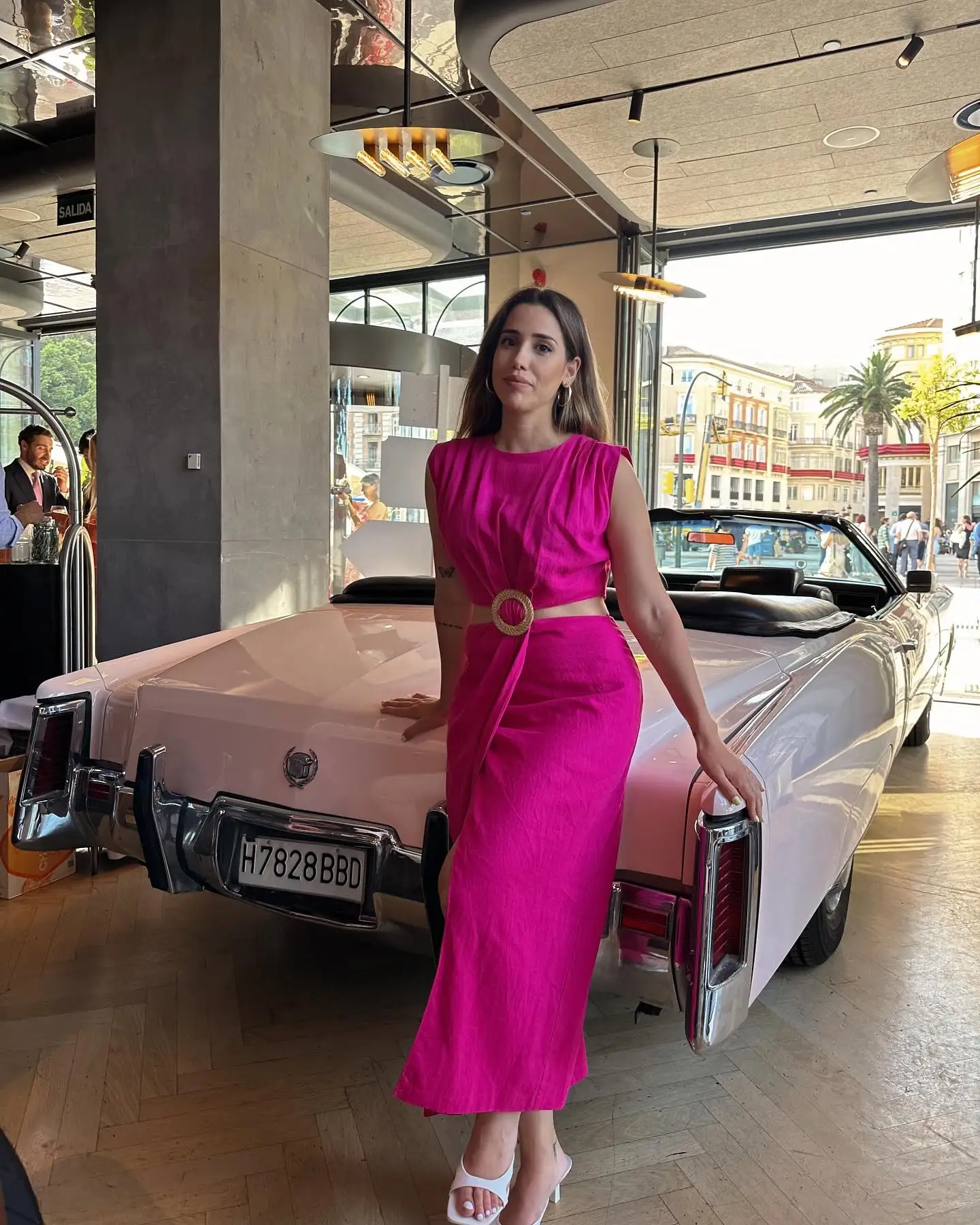 Sommerkleid für Frauen 2024, solide Taille, aushöhlen, O-Ausschnitt, ärmellos, Schlitz, lange Kleider, wild, lässig, Strand, Frau, sogar Kleid