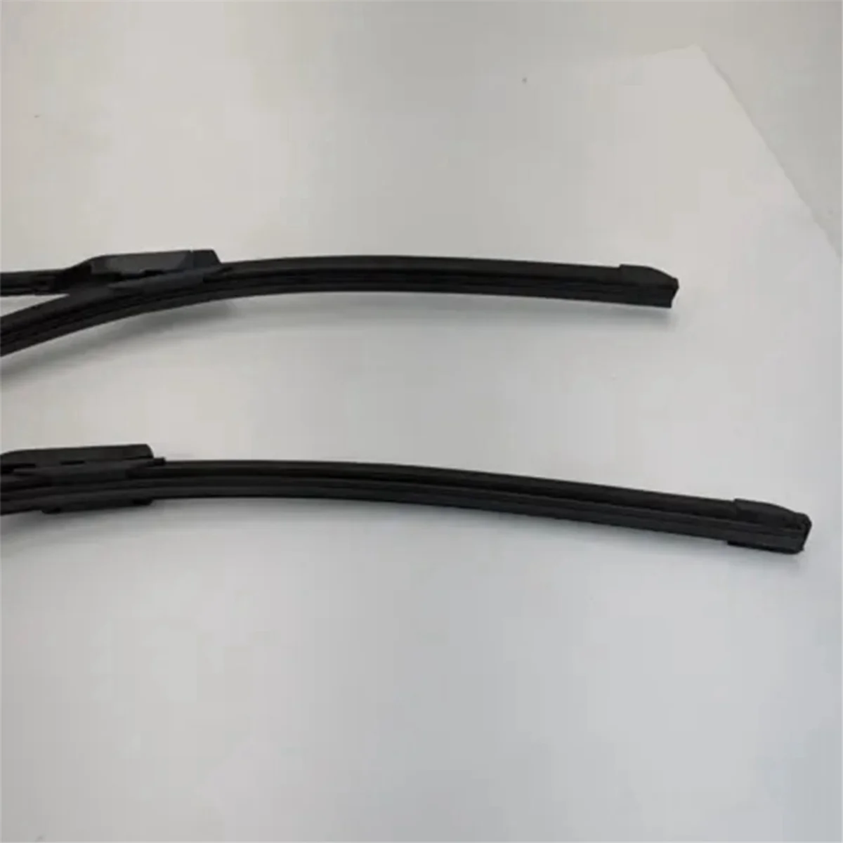 Auto Windshield Wiper Front Window Wiper Arm for Audi Q5 Quattro B8 SQ5 2010-2017 8R1955407B