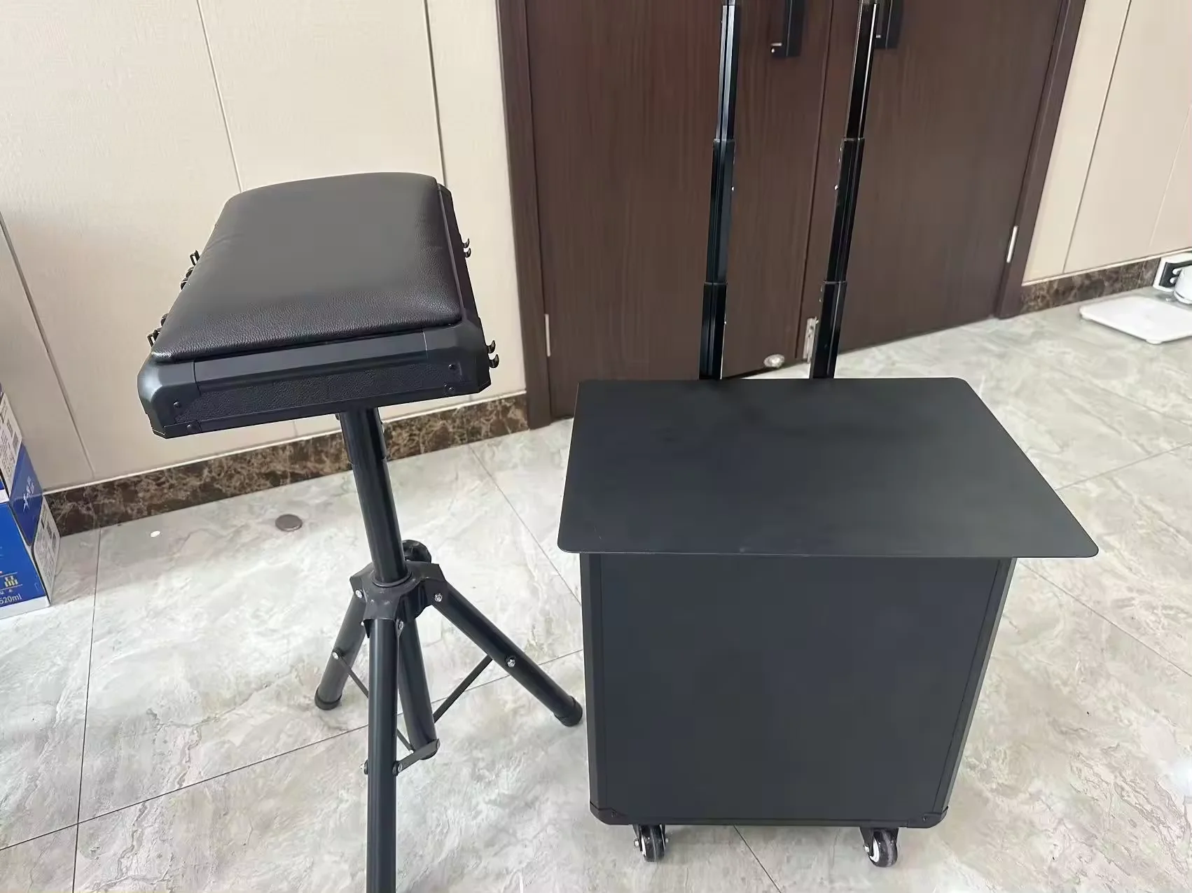 For Movable large capacity tattoo pull rod box artist tool storage dual-purpose deformable arm bracket portable suitcase