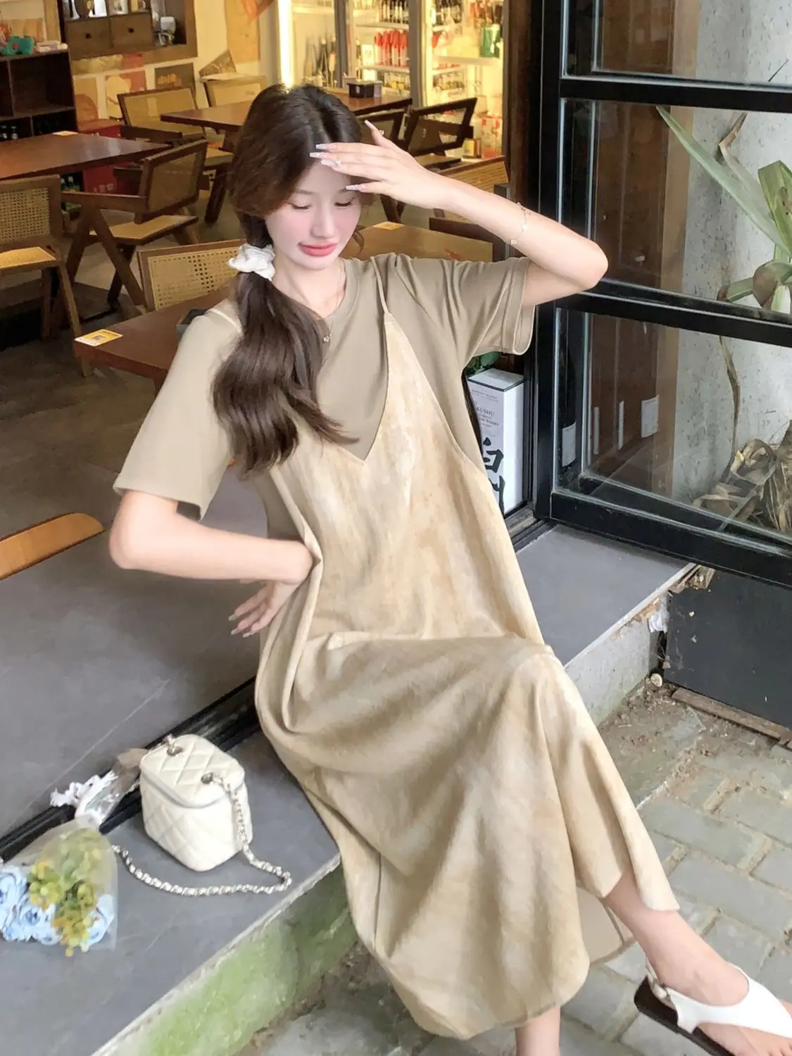 

Sweet Summer Midi Dr plus Size 300 Pou Flattering A-Line Silhouette Comfortable Fit Floral Print Casual Commute Sle