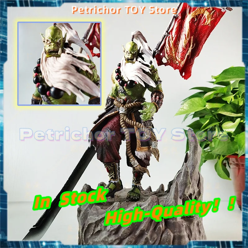 

In Stock World of Warcraft Barbarian Horde Orcs Dawn Hero Sword Saint Master action Figure Game Merchandise Desktop Decorative