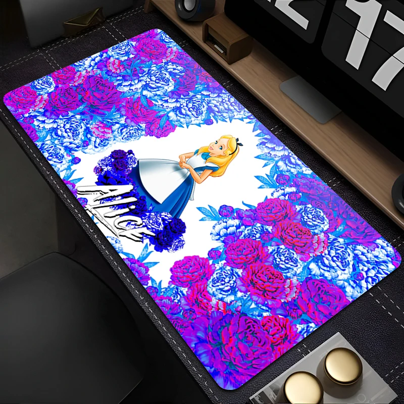 Anime Mousepad Gamer Gaming Mouse Pad A-alice in W-wonderland Tappetino da scrivania Tappetino da gioco carino Tappetino per tastiera per computer e PC da ufficio