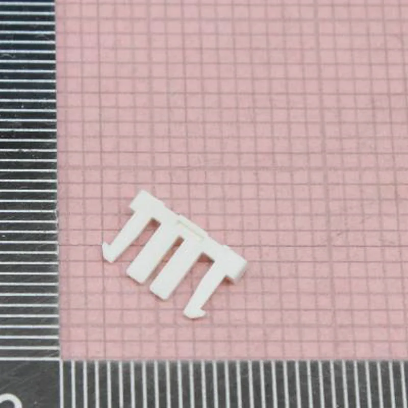 

100PCS Genuine Tyco connector 917700-1 4-way white buckle