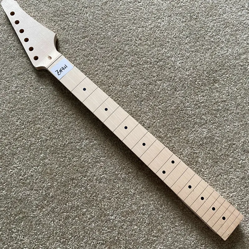 

EN421 Custom Electric Guitar Neck 6 String Version Unfinished Tremolo ST Guitar Replace and DIY Parts No Frets DIY Replace