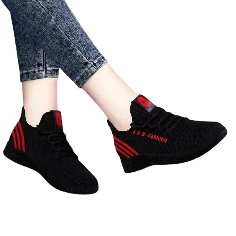 Women\'s New Lace Up Sneakers Female Casual Breathable Mesh Platform Sneakers Fashion Ladies Soft Comfy Sneaker Tenis Feminino