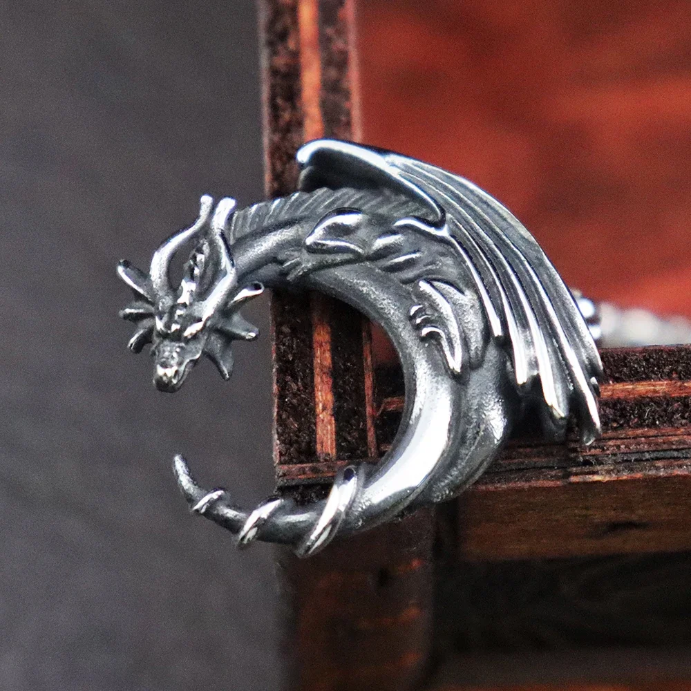 

Vintage Fiery Dragon Necklace for Men Woman Stainless Steel Punk Pendants Fashion Unique Animal Jewelry Accessories Wholesale