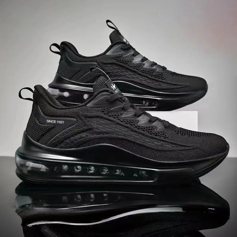 Men's Sports Leisure Shoes Shock Absorption Height Increase Korean Fashion Running Shoes New Style