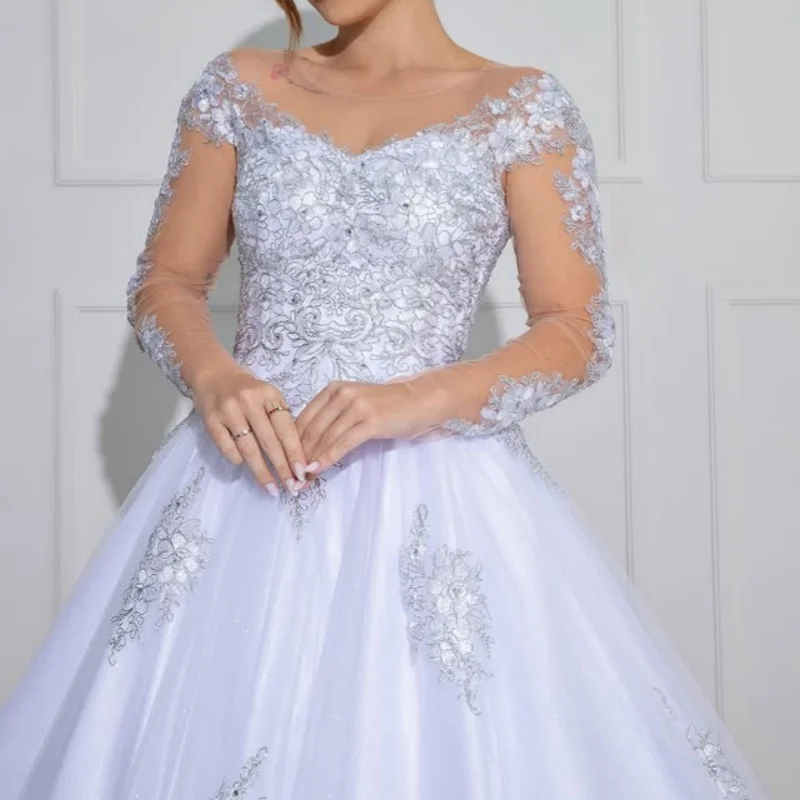 Op maat gemaakte ivoorwitte spaghettibandjes Kant Applicaties Trouwjurken Lange mouwen kralen satijnen bruidsjurken Gemaakt jurk