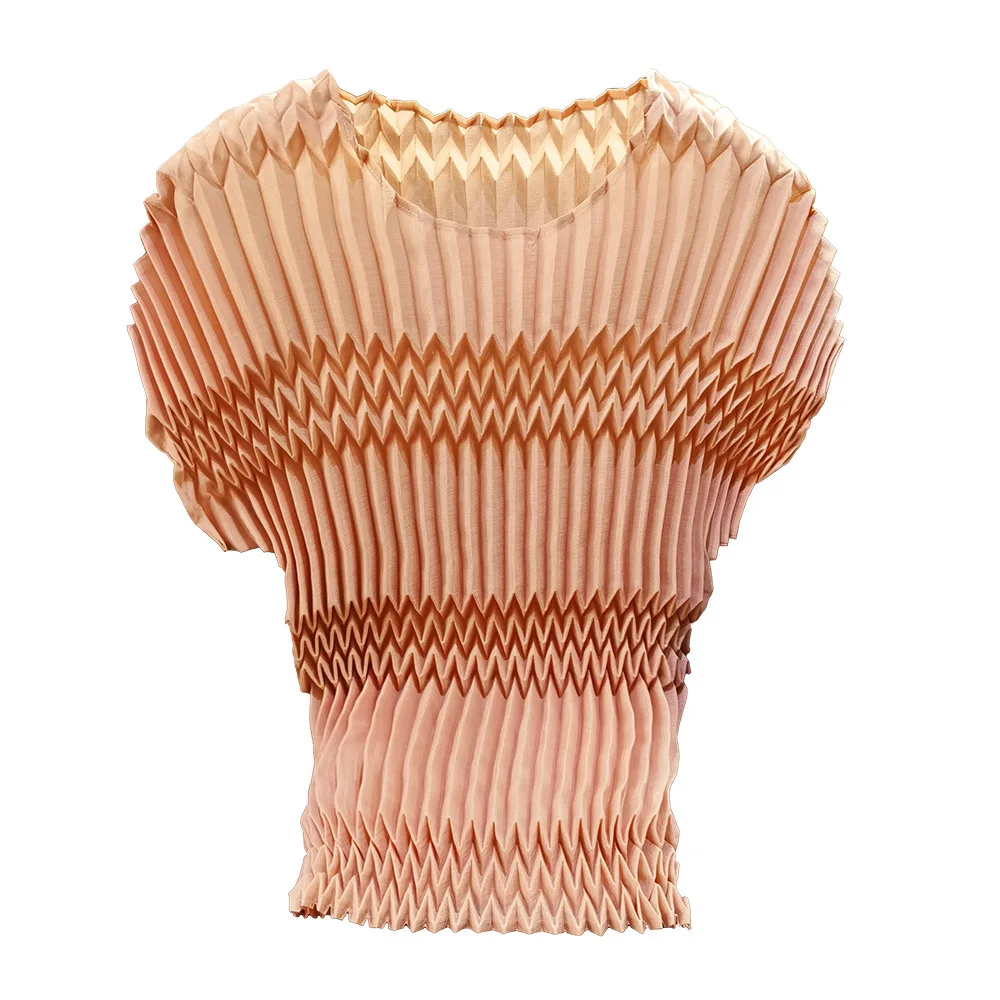 Miyake Pleated T-shirt Niche Pleated Stand-up Collar Pit Stripe Round Neck T-shirt 2025 Summer Solid Thin Short Sleeve Tops