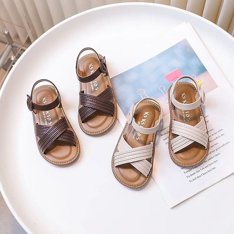 

2025 Summer Girls' Strap Braided Sandals Korean Minimalist Soft Sole Beach Slides Lightweight Breathable Open-Toe Footwear