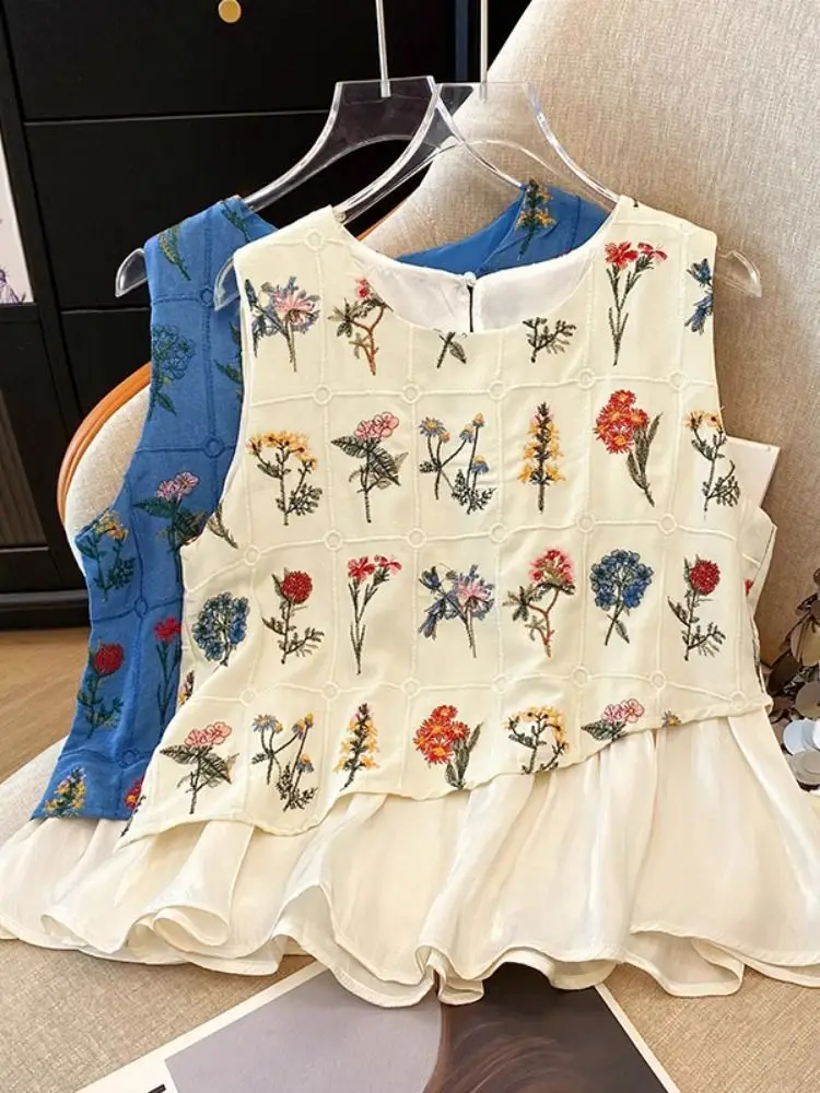 

Необычный цветной блок в стиле ретро с вышивкой и цветком, женский летний свободный и модный жилет без рукавов, топ с нестандартным дизайном