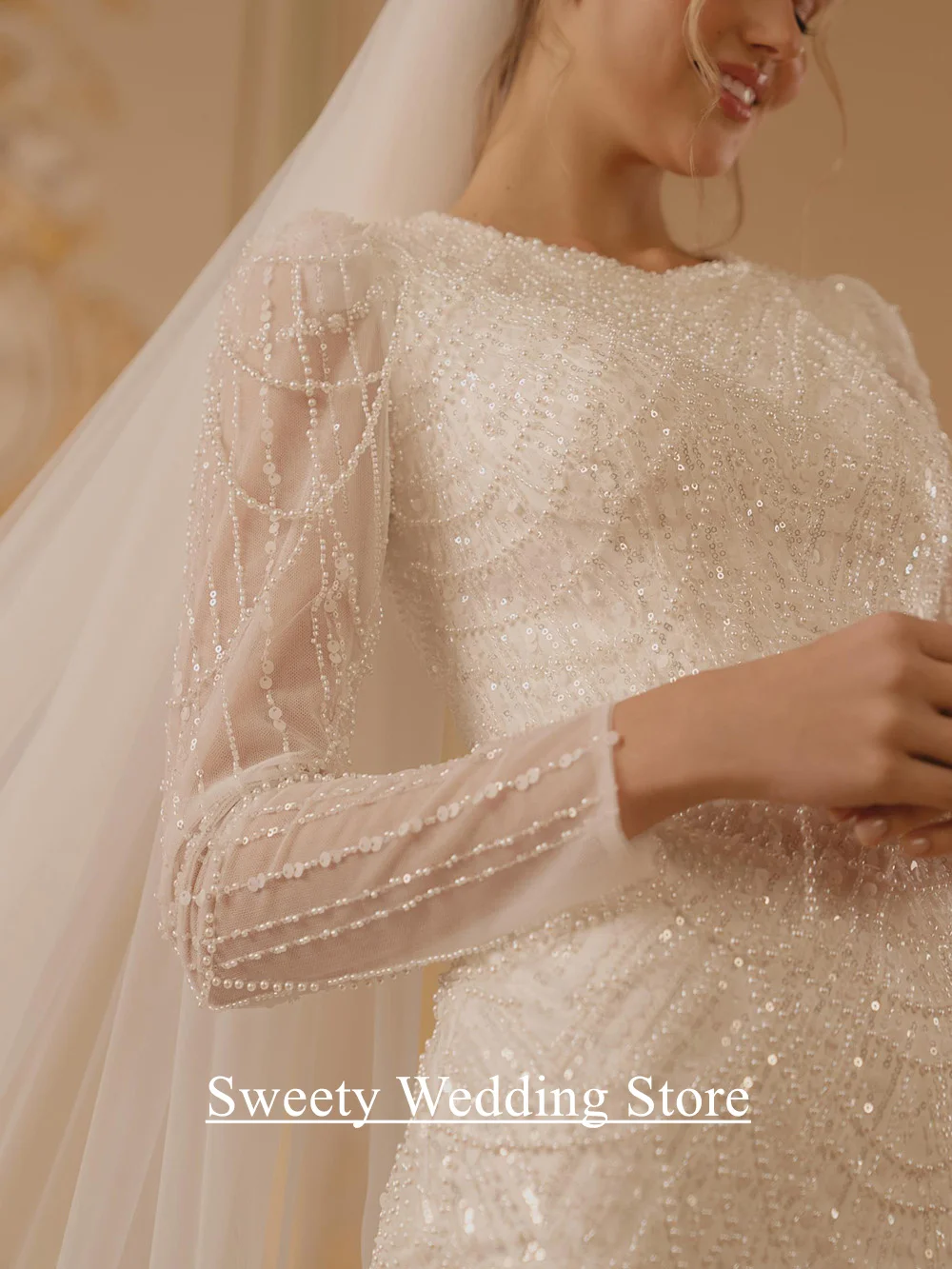 فساتين زفاف سعودية ذيل قابل للانفصال مخصص رقبة مستديرة وأكمام طويلة مطرز بالخرز سويب تراين حورية البحر فستان زفاف