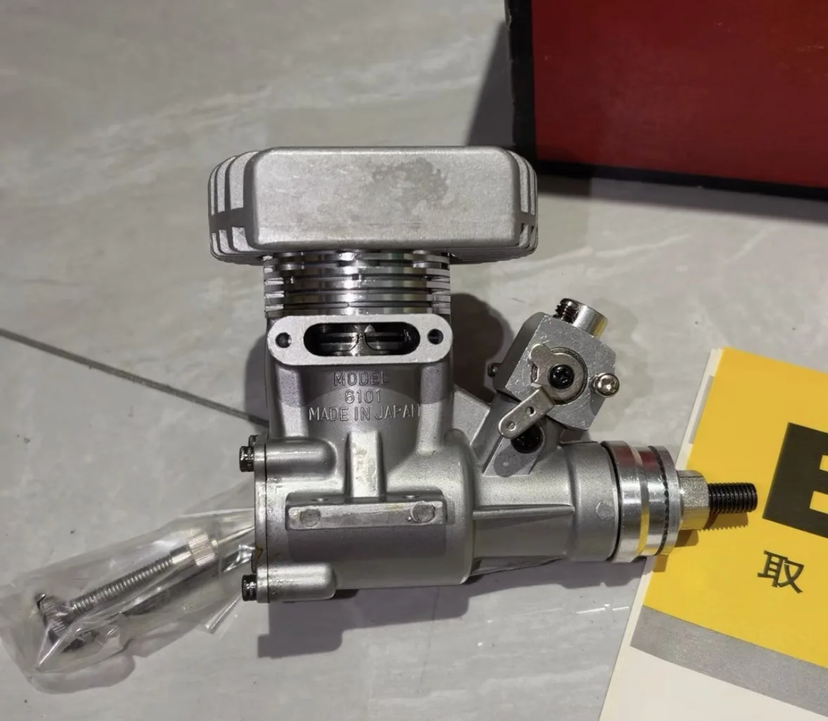 

Япония ENYA 45X T.V. Двухтактный газомотор объемом 6,49 куб. см для радиоуправляемого вертолета Enya 45x TV MODH 8101