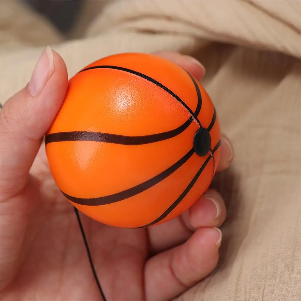 En cuerda, pelota de retorno elástica que rebota, juego de pelota de mano, pelota de rebote de mano aburrida, ejercicio, deportes, fútbol