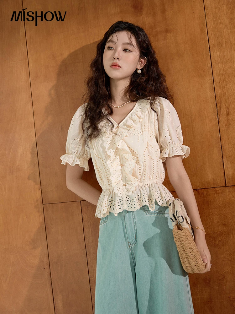 MISHOW French Vintage Lace Hollow Embroidery Top for Women 2024 Summer Bubble Sleeves Checkered Short Sleeve Blouses MXD26X1595