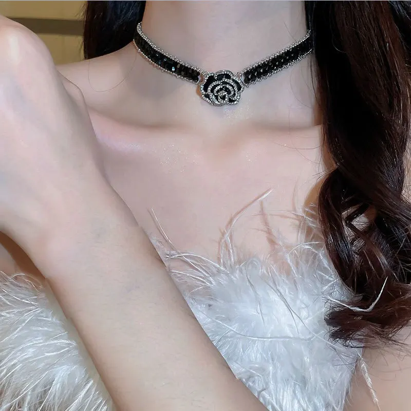 قلادة كاميليا الكلاسيكية للنساء ، مجوهرات فاخرة ، سلسلة طوق ، أساور كريستال المياه ، موضة جديدة