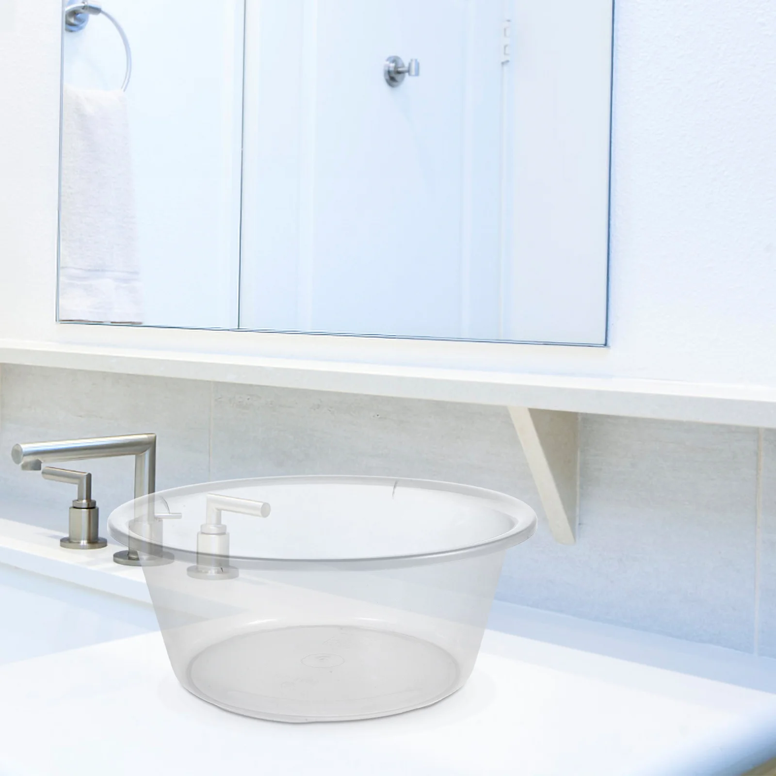 

Compact and Lightweight Wash Basin for Daily Use Plastic Washbowl for Face Washing Foot Soak Salon Bathroom Kitchen