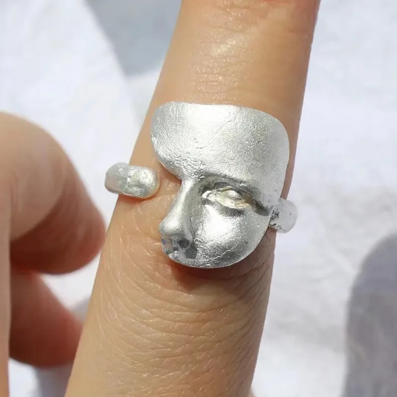 

Vintage Fashion Silver Color Incomplete Mask Ring Unisex Hip Hop Punk Open Ring Banquet Jewelry Accessories Gift