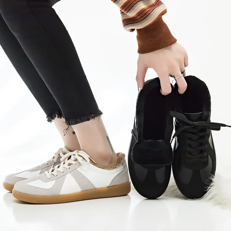 Women's and Men's Velvet Couple Training Shoes Winter Plush Shoes Warm Cotton Fashion Casual Sports Shoes for Women Sneaker