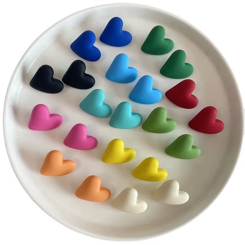 Korean Fashion Acrylic Love Stud Earrings for Women Simple Statement Matte Candy Color Heart Earrings Wedding Jewelry Gifts