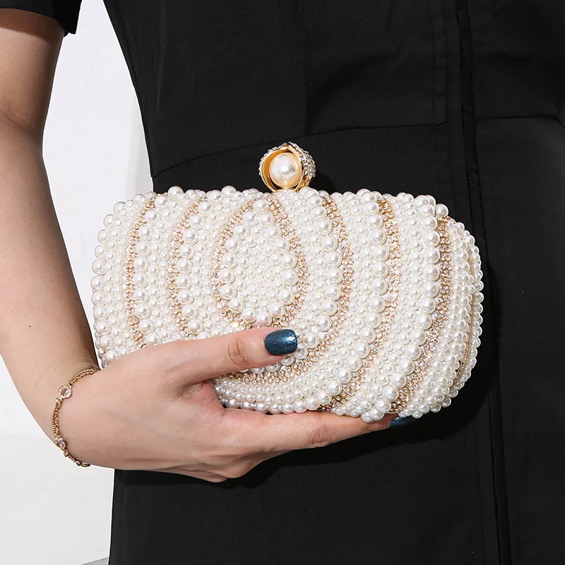 New Women Evening Clutches Vintage Ladies Pearl Dinner Handbag Hand-beaded Embroidered Bag Diamond-studded Banquet Dress Pouch