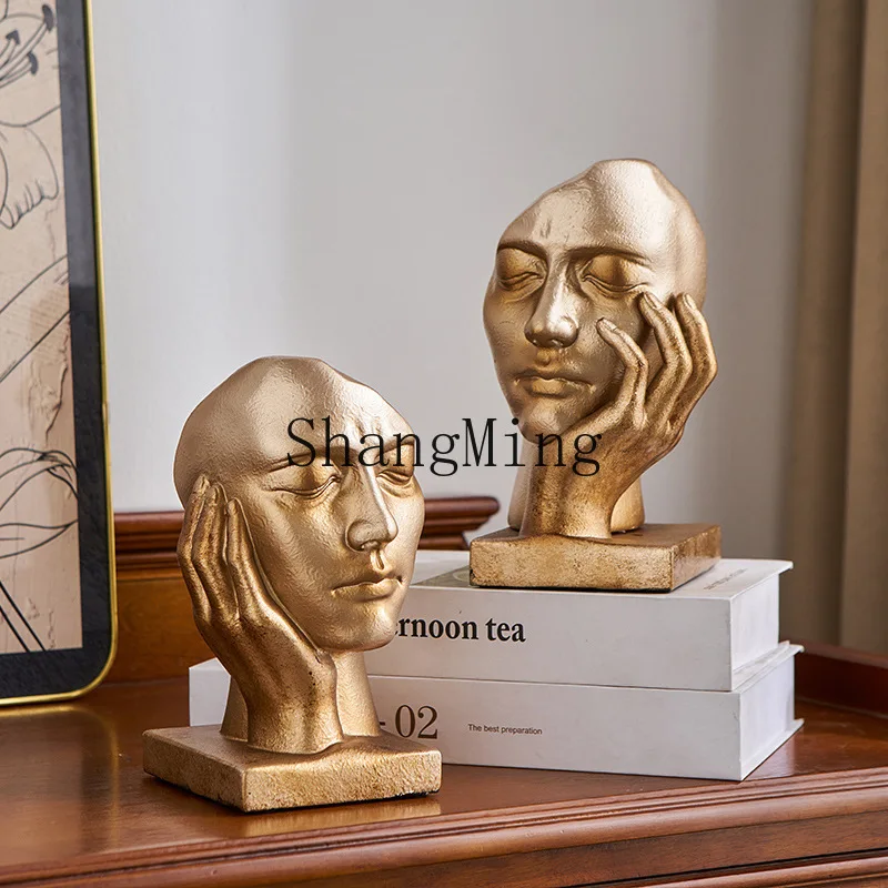 

DSA Resin Crafts Office Living Room Study Desk Decoration Ornament Advanced Sense Niche Facebook