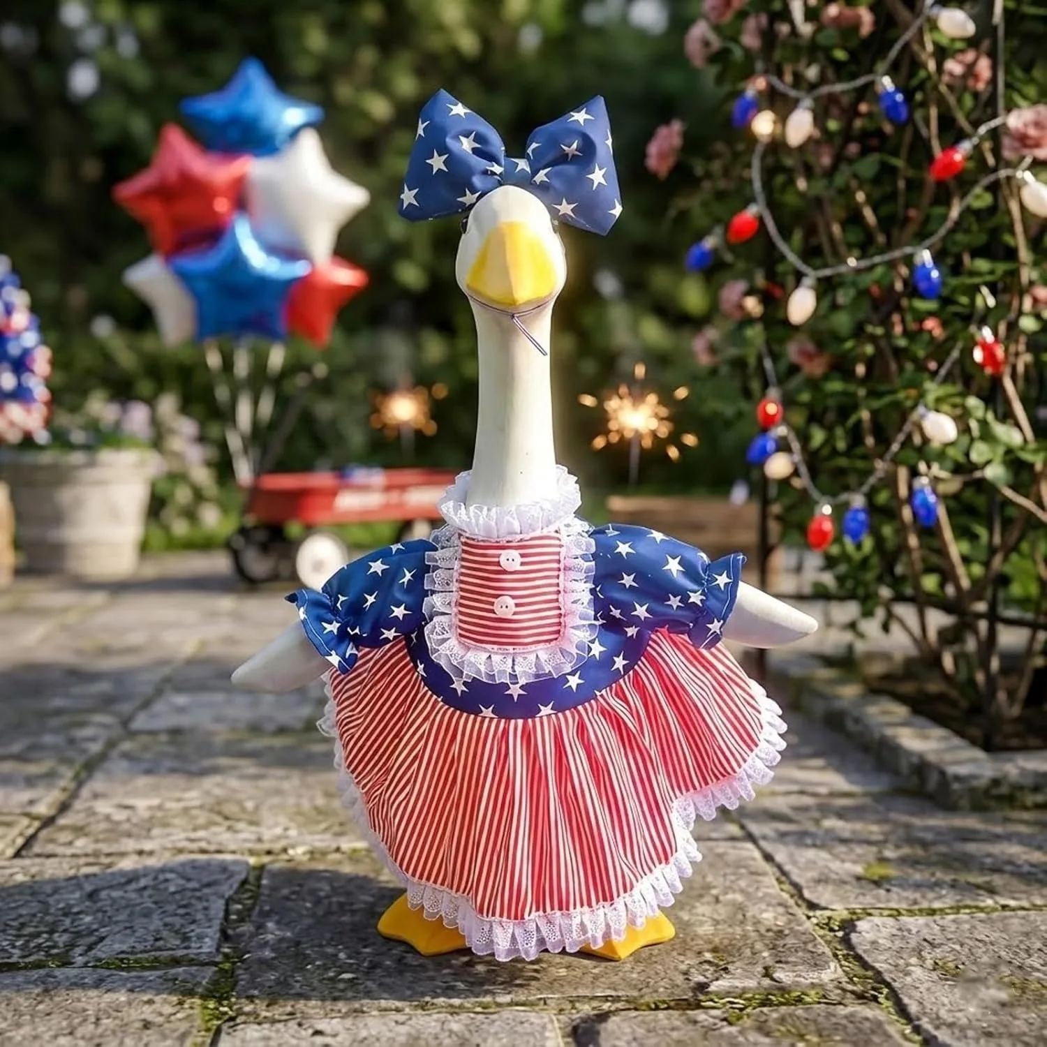 

Goose Outfit for Porch Decor Independent Day Halloween Lawn Yard Decoration