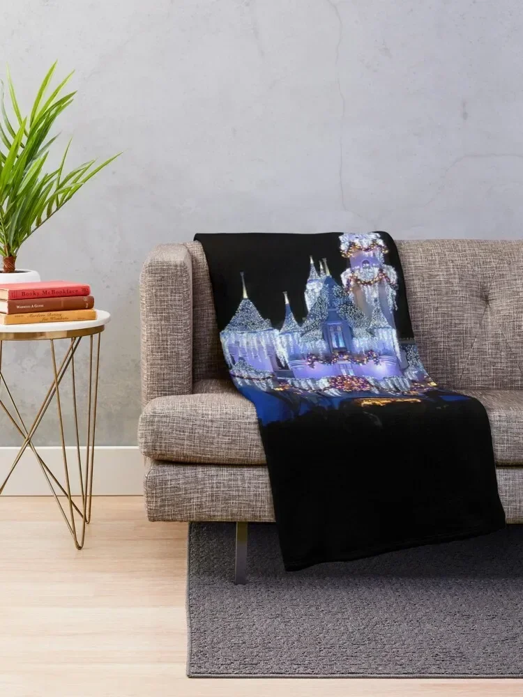 Christmas Castle - Photograph of Holiday Magic Throw Blanket anime Soft Big Hairy Retros Blankets