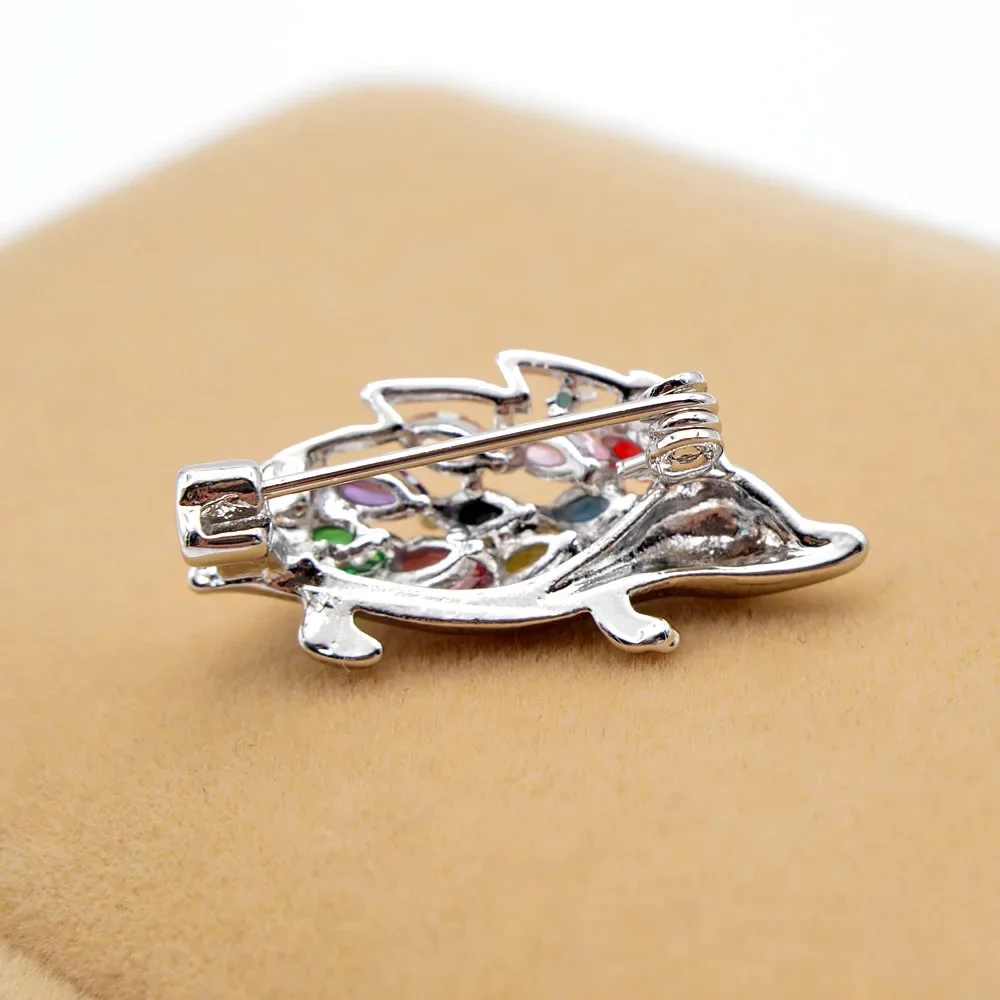 CINDY XIANG New Arrival Zirconia Hedgehog Collar Pin For Women And Men Unisex Fashion Copper Brooch Animal Design Kids Gift