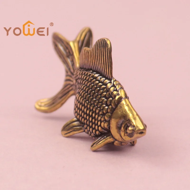 Latest Goldfish Figurines Retro Brass Lucky Animal Statue Ornament Home Decor Desk Decoration Tea Pet Cute Gifts