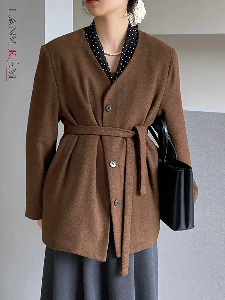 

[LANMREM] Woolen Blazers Women's V Neck Lace-up Gathered Waist Office Lady Thick Warm Jacket Female Coat 2024 Winter New 26C1078