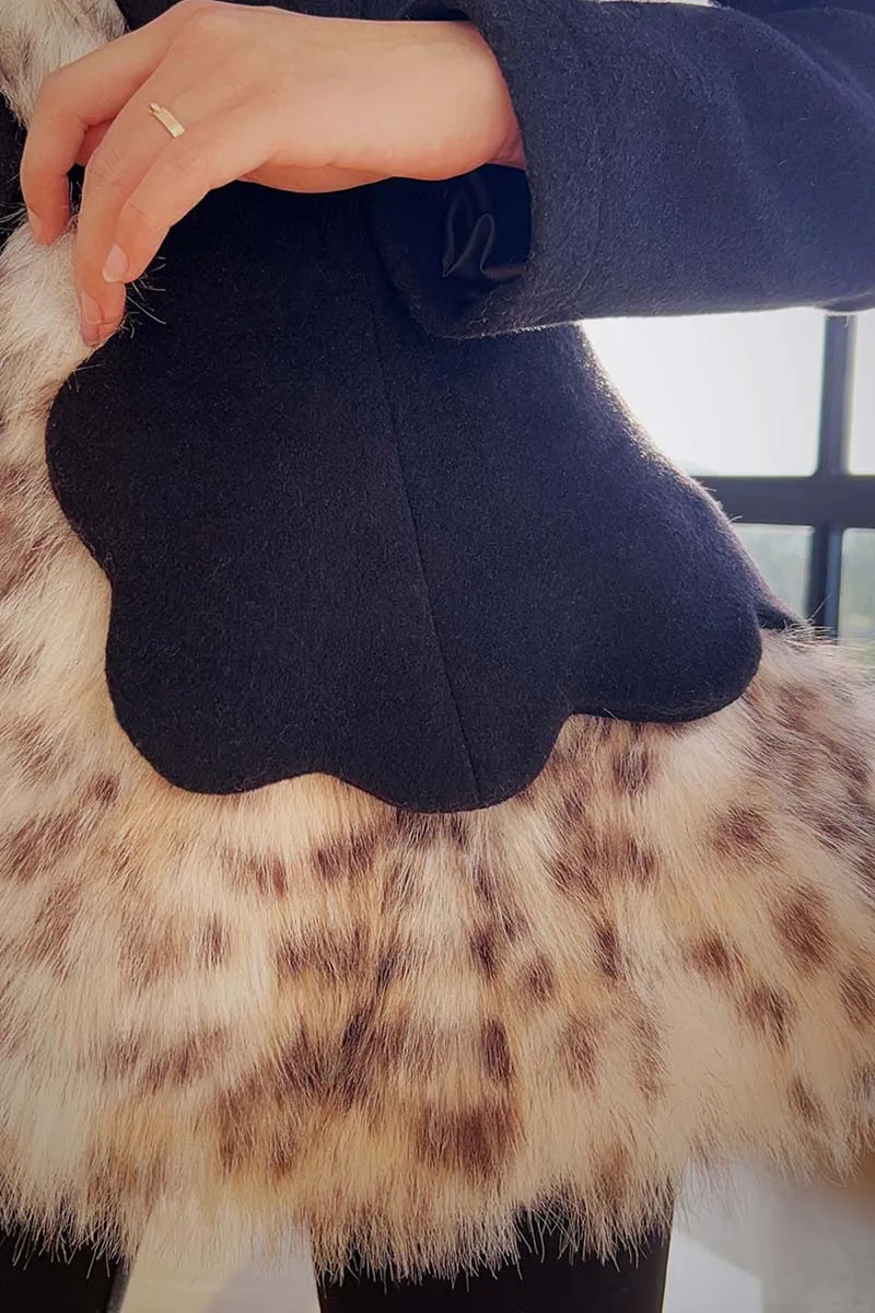 Dabuwawa ขนสัตว์สองด้านเสื้อขนสัตว์ Patchwork ผู้หญิง Empire สั้น Coat Outwear Y2K DA1DOT008