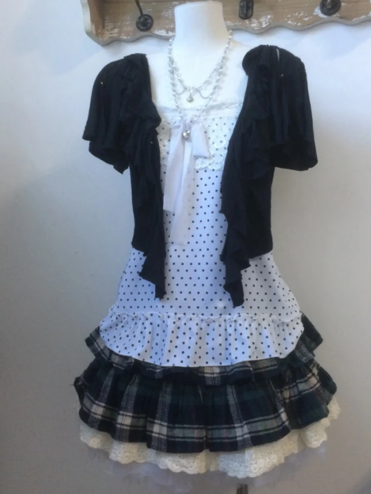 Slimming Effect Black Polka Dot Summer Set for Women with Knitted Cardigan And Plaid  Skirt Three Piece Ensemble Casual Wear