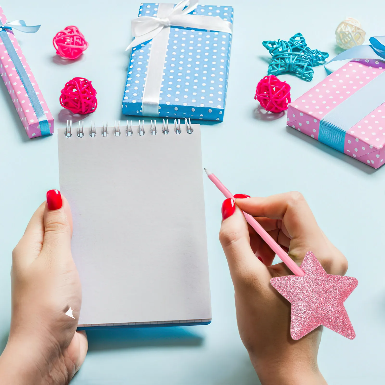 

Набор из 18 шариковых ручек с дизайном ведьм и принцесс для Хэллоуина и Дня святого Валентина, для плавного письма, сувениры для вечеринок, наполнители для подарочных пакетов