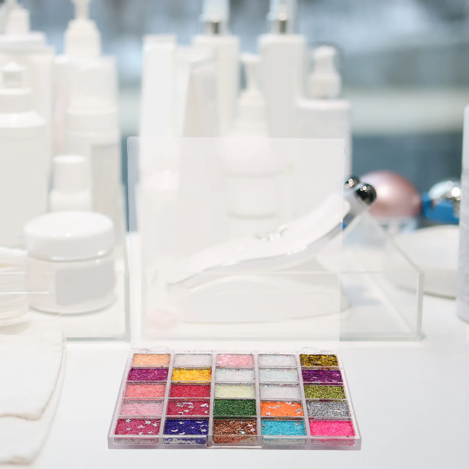 Palette di ombretti glitterati Polvere pressata luccicante a 18 toni Lunga tenuta Impermeabile Ideale per il trucco scintillante Cosmetici Viso scintillante