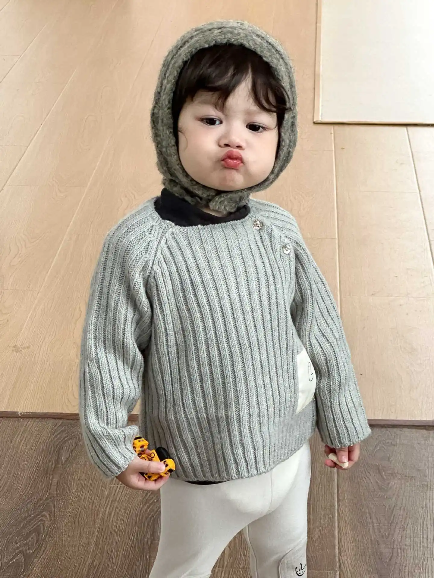 

2025 Autumn New Children Long Sleeve Casual Sweater Baby Cotton Knit Tops Cute Boys Girls Sweater Solid Kids Knitted Clothes